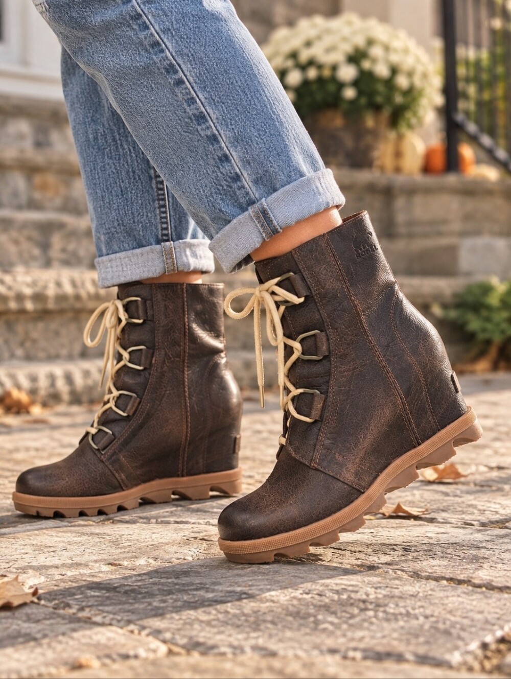 SOREL - Joan of Arctic Wedge Boot II Size 6